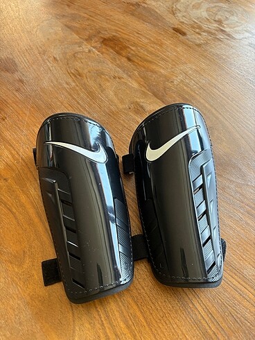 m Beden siyah Renk Nike tekmelik