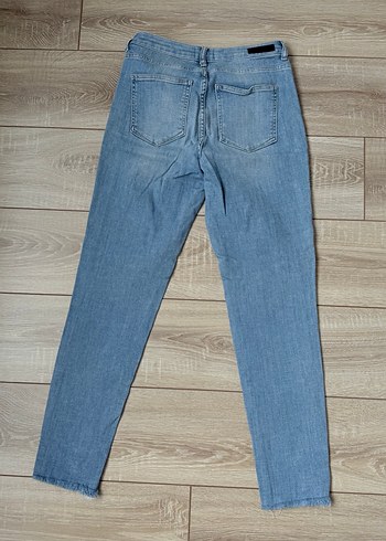 Kadın Mavi Denim Yırtık Jean Pantolon - Görsel 3