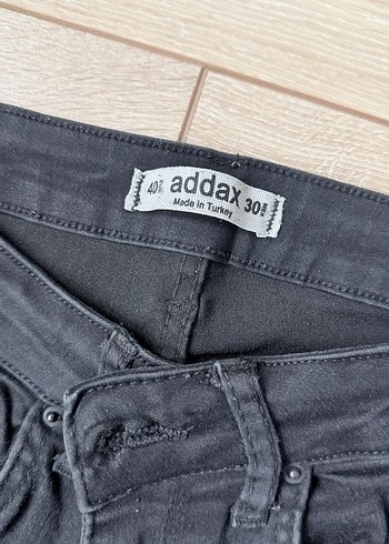 Siyah Dar Kesim Kadın Denim Pantolon - Görsel 2