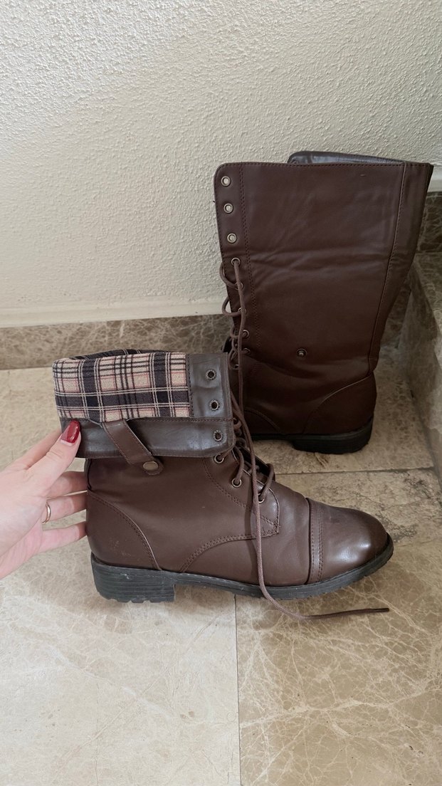 Kahverengi Deri Kadın Bot - Görsel 5