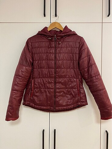 Bershka mont