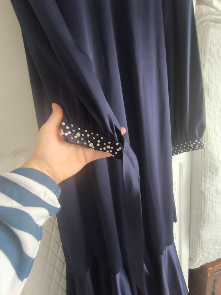 Lacivert Uzun Kollu Drapeli Uzun Elbise - Görsel 3