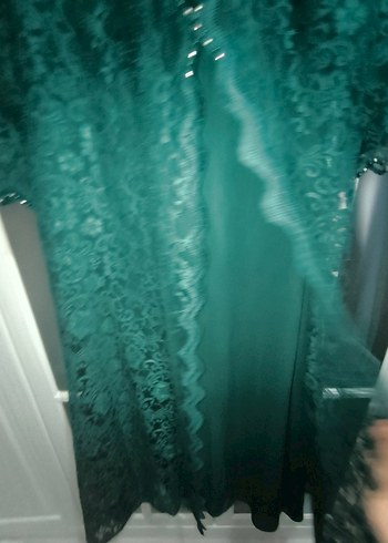 Uzun Kollu Yeşil Dantel Vintage Abiye - Görsel 3