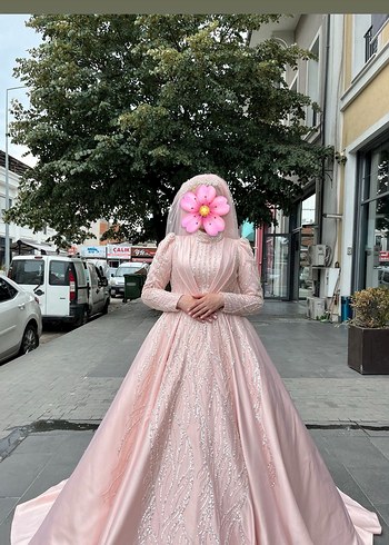 42 Beden pembe Renk Uzun Kollu İşlemeli Straplez Bej Nişan Elbisesi