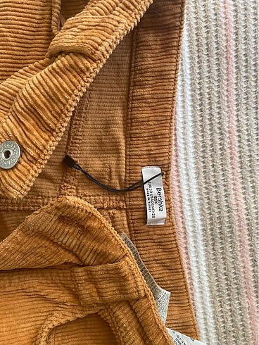 Bershka kadife şort