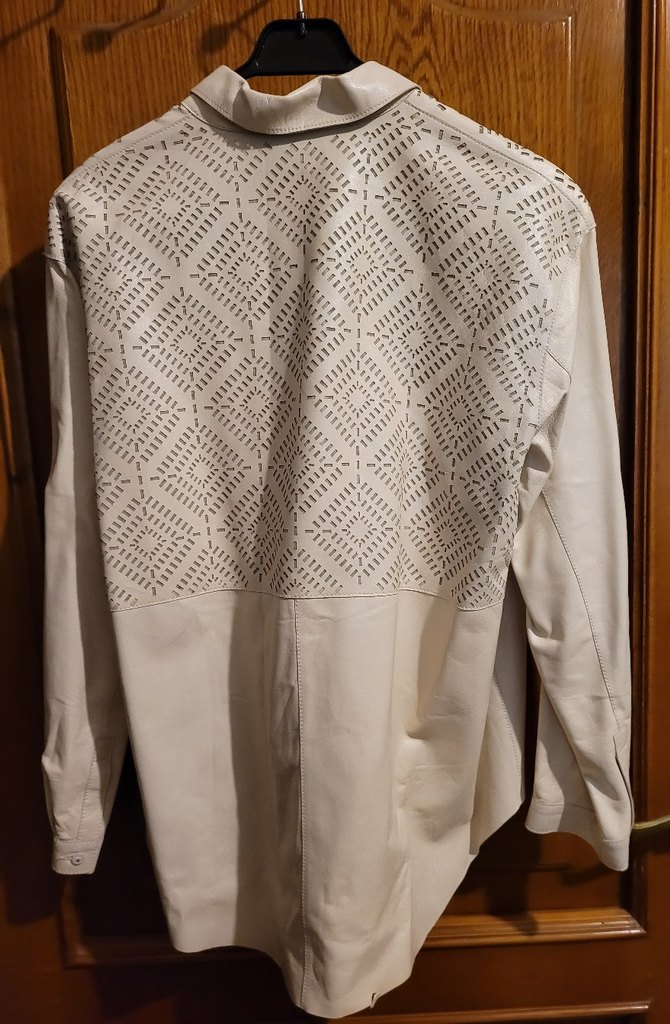 Desa Kadın Beyaz Lazer Kesimli Geometrik Desenli Deri Gömlek - Görsel 4