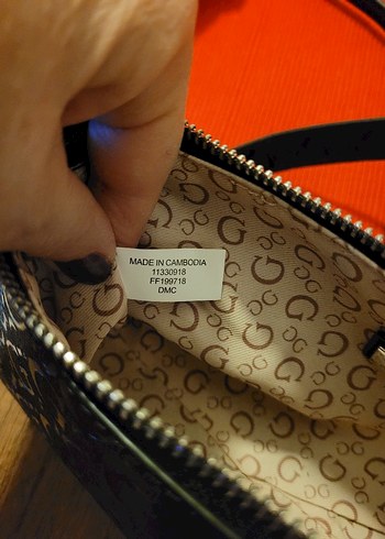 Siyah Deri Guess Çanta Orjinal - Görsel 5