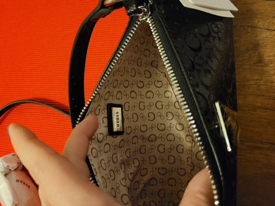 Siyah Deri Guess Çanta Orjinal - Görsel 4