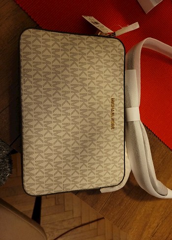 Michael Kors orjinal askılı canta - Görsel 4