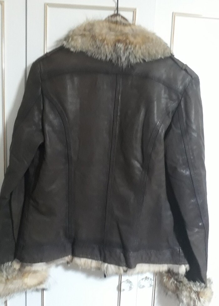 KAHVERENGI ASKONA ICI TILKI KÜRKLÜ DERI CEKET - Görsel 2