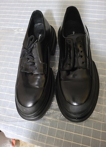 Siyah Neslihan Canpolat Bagcikli Ayakkabı 
