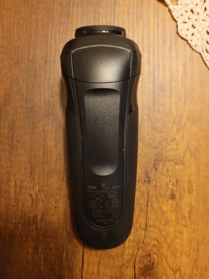 Braun Siyah Elektrikli Tıraş Makinesi - Görsel 2