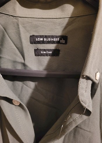 LC Waikiki LC WAIKIKI Haki Erkek Uzun Kollu Gömlek