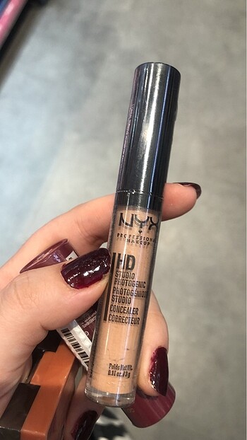  Beden Renk Nyx kapatıcı