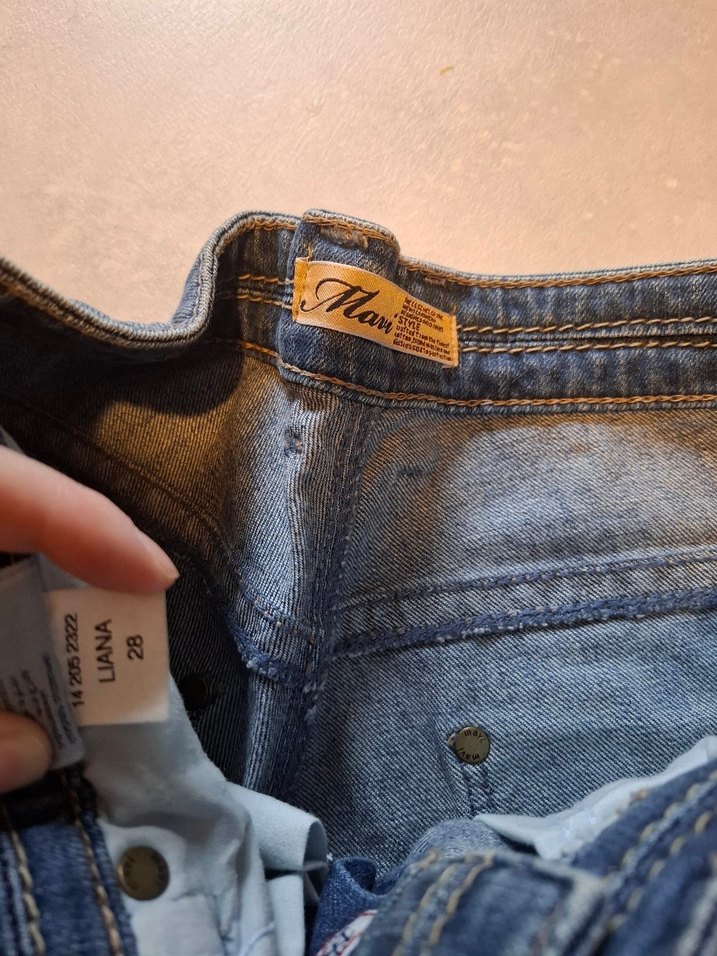 Kadın Mavi Mini Bol Kesim Kot Şort - Görsel 2