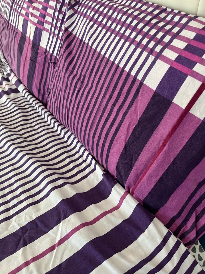 Mor Renkli Çizgili Nevresim Takımı - Görsel 5