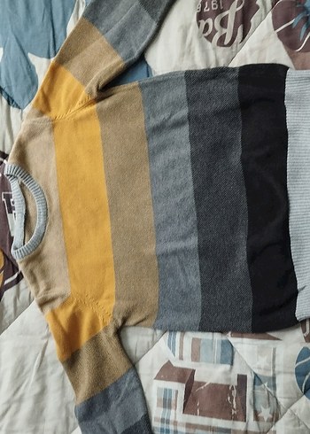 Erkek Çocuk Gri Örgü Kazak - Görsel 2