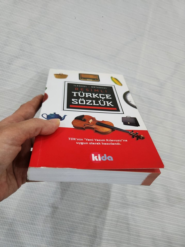 İLKOKUL-ORTAOKUL RESİMLİ TÜRKÇE SÖZLÜK - Görsel 2
