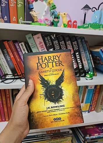 Harry Potter ve lanetli çocuk 