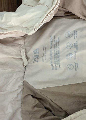 Bebek Beyaz Kapüşonlu Kaban 2-3 yaş - Görsel 3