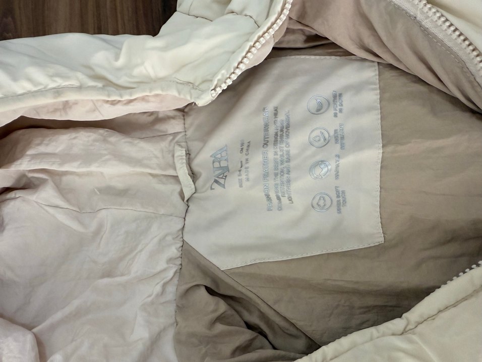 Bebek Beyaz Kapüşonlu Kaban 2-3 yaş - Görsel 3