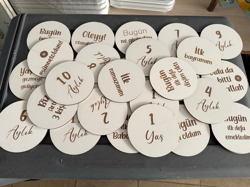 Bebek aylık etiketler ahşaptır - Görsel 3