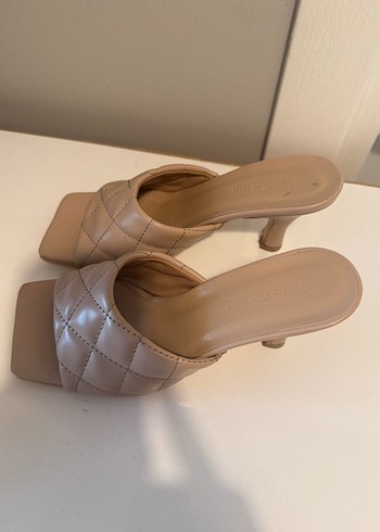 Bej Kareli Tokalı Kadın Terlik - Görsel 2