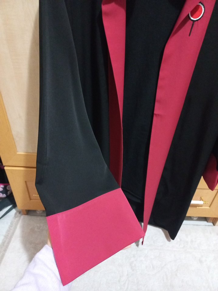 Bordo Siyah Gotik Düğmeli Uzun viskon hirka - Görsel 3