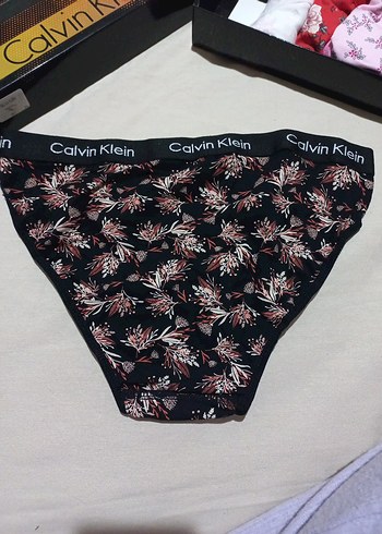 Calvin Klein bayan kilot - Görsel 4