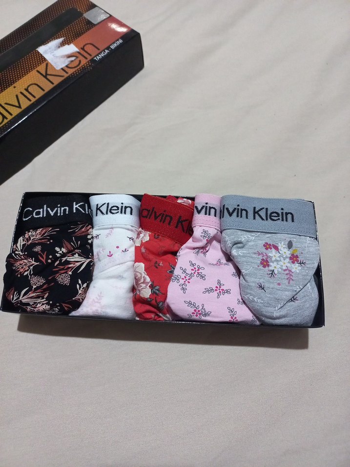 Calvin Klein bayan kilot - Görsel 2