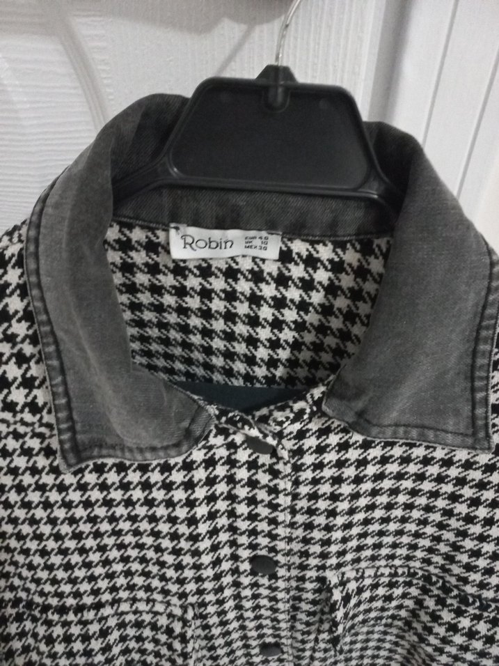 Gri Düğmeli Uzun Kollu Kadın Gömlek - Görsel 2