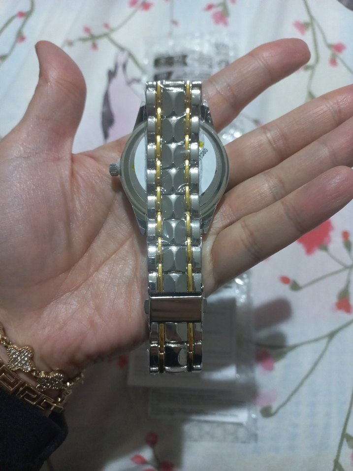 Altın Renkli Erkek Kol Saati - Görsel 3