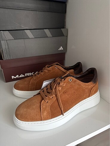 Diğer Kiğılı sneaker 43 numara