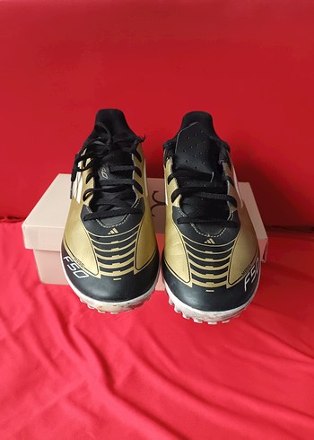 Adidas Adidas halısaha