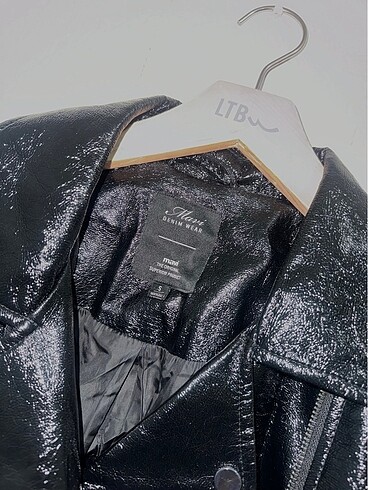 Mavi Jeans Parlak deri ceket