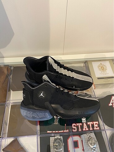 Nike Air Jordan React Elevation