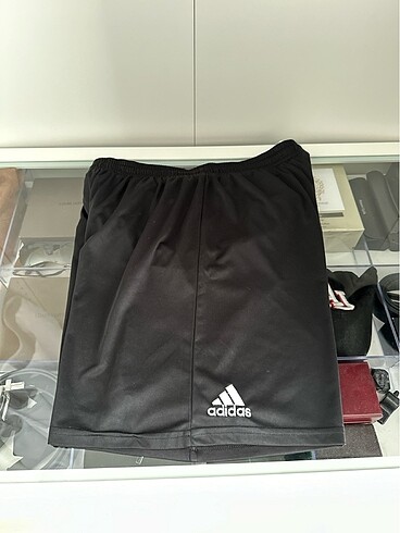 Orijinal Adidas Antrenman Şortu