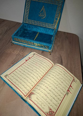 Mavi Kapaklı Dini Kitap ve Sufi Figürü - Görsel 11