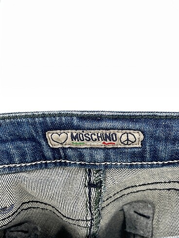 27 Beden mavi Renk Moschino Jean / Kot %70 İndirimli.