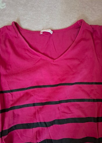 Pembe V Yaka Hamile Tişörtü - Görsel 2