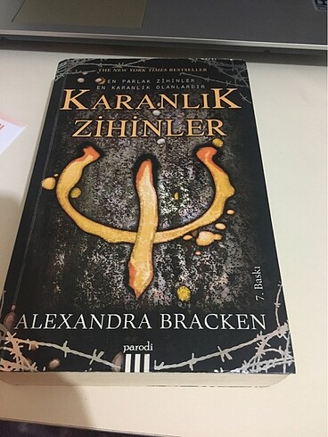Karanlık zihinler