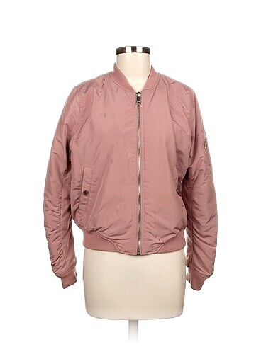 Stradivarius Bomber %70 İndirimli.