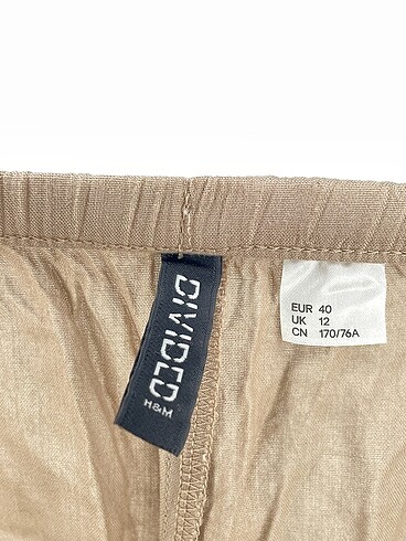 38 Beden kahverengi Renk H&M Mini Şort %70 İndirimli.