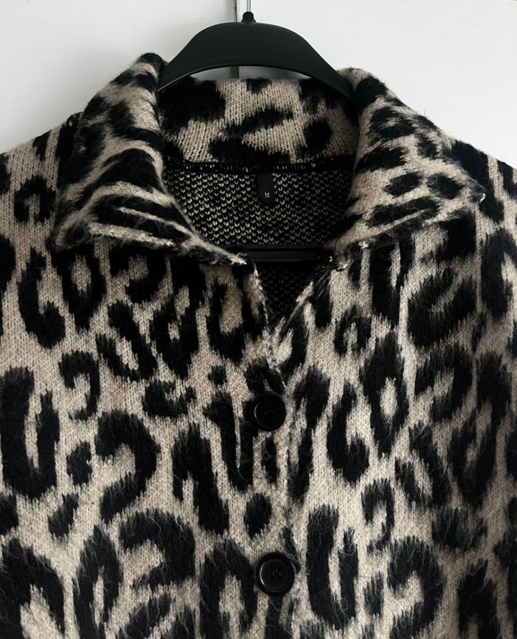 Leopar Desenli Kadın Hırka - Görsel 2