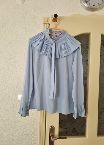 Mavi Pliseli Yaka Detaylı Kadın Bluz