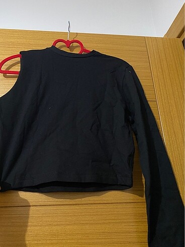 m Beden Tek kol crop bluz