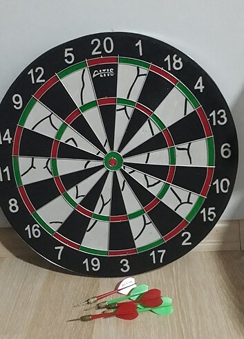 Dart oyunu
