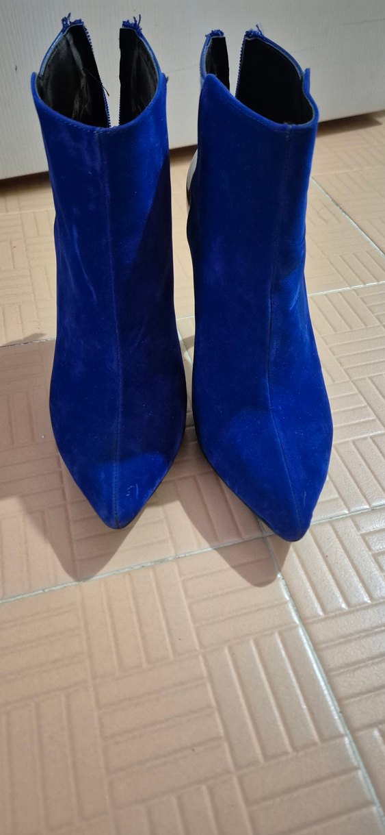 Parlak Lacivert Süet İnce Topuklu Kadın Bot - Görsel 5