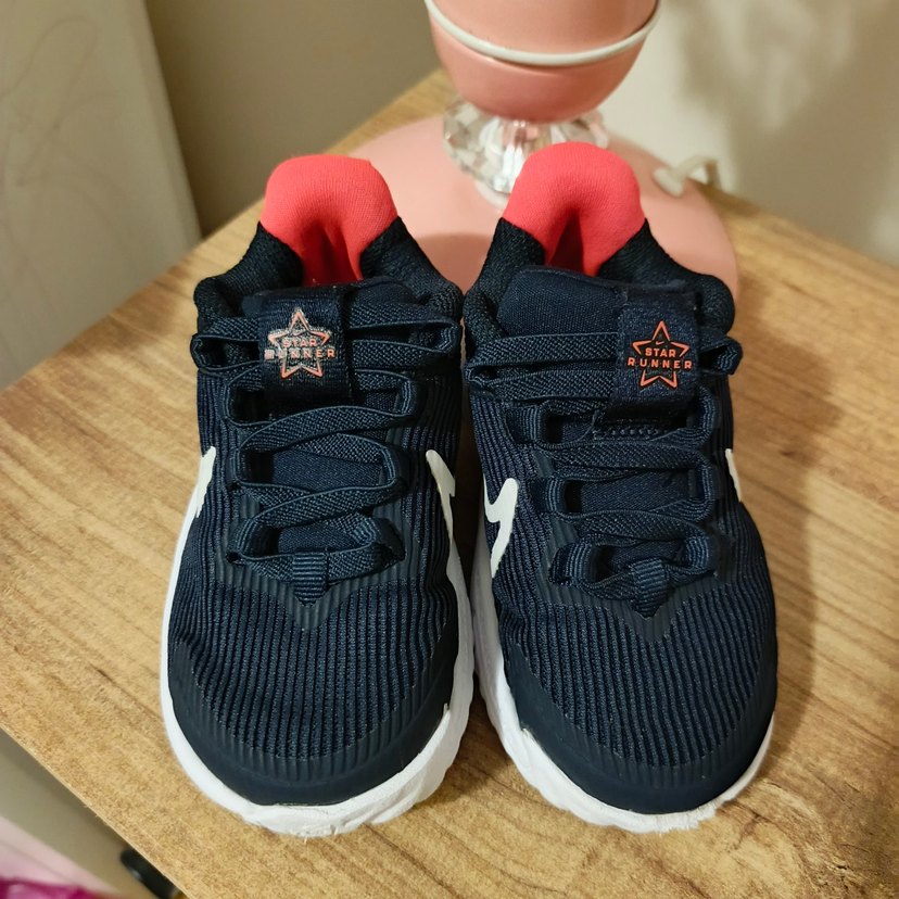 Nike spor ayakkabı orijinal - Görsel 2