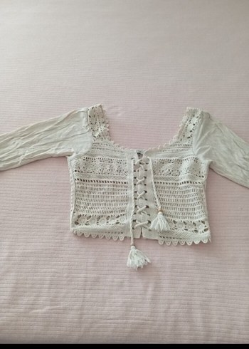 Beyaz Dantel Detaylı Kısa Bohem Kazak - Görsel 4